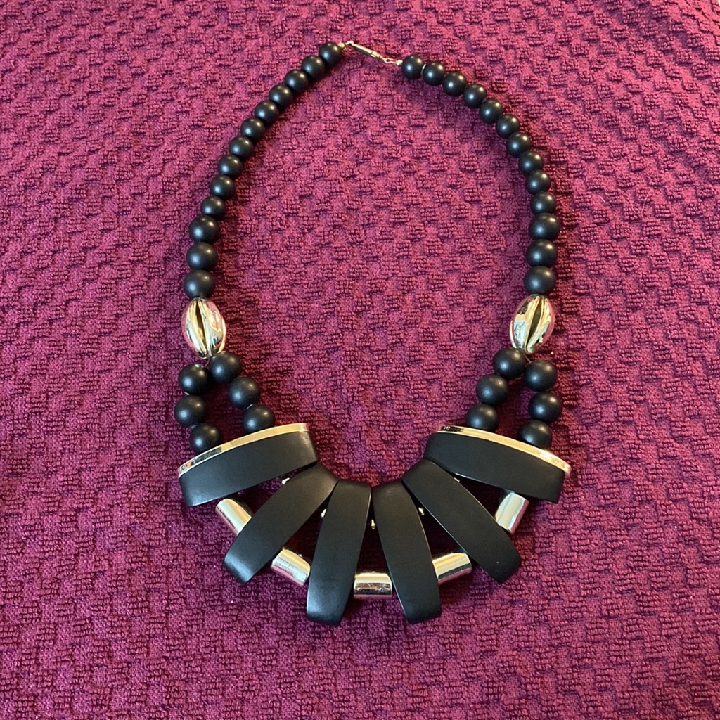 Nwot Vintage Necklace